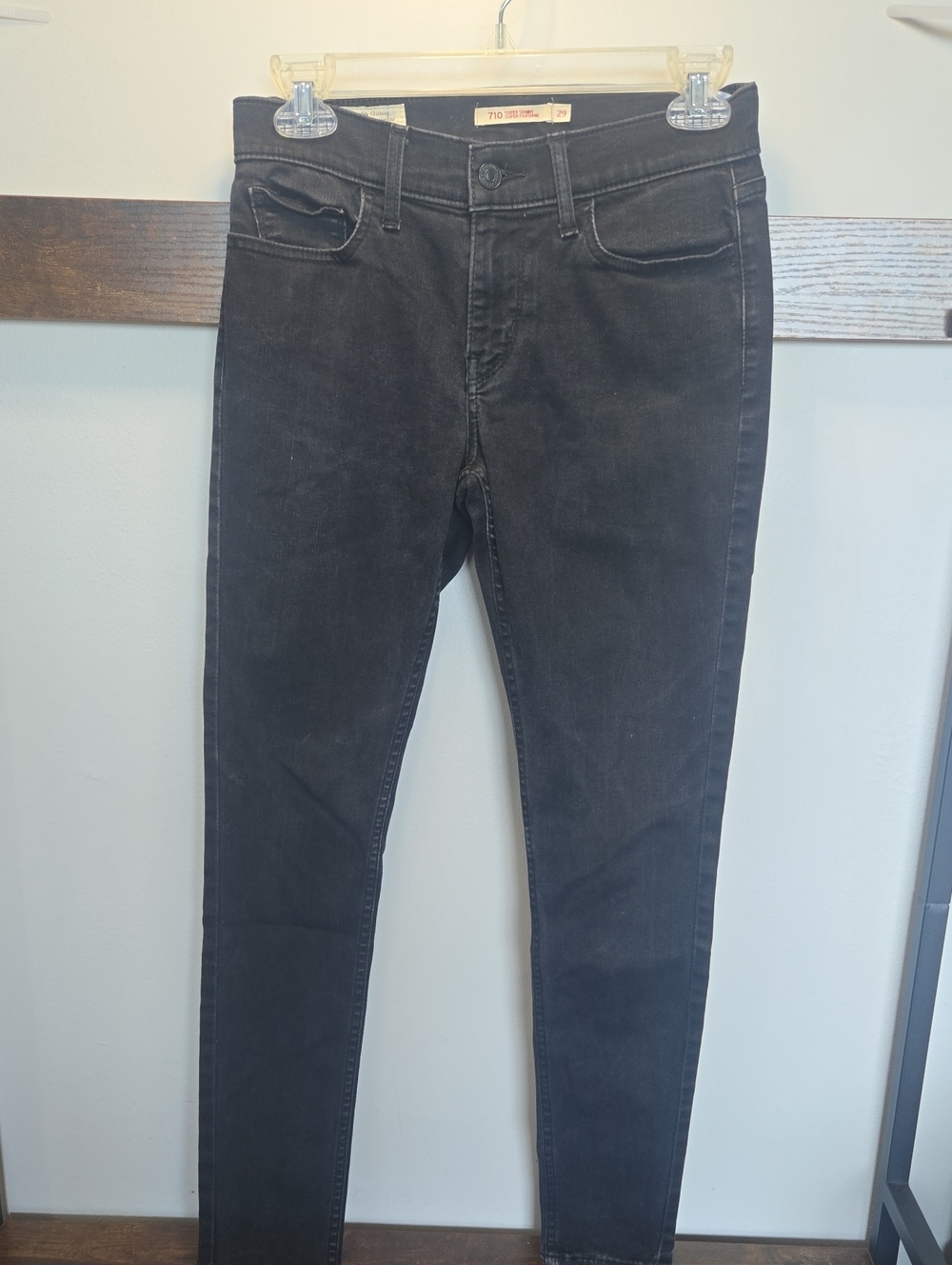 Levi's Black Women's Skinny Jeans 710